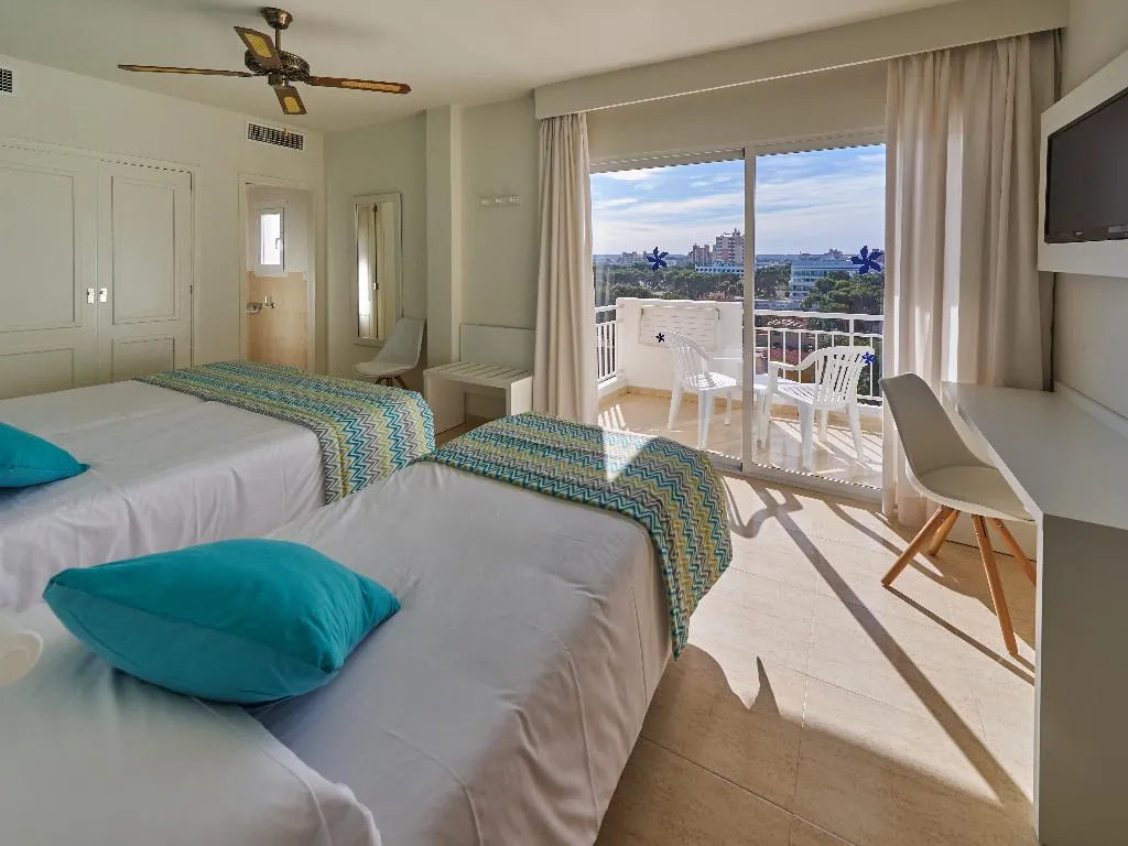 Double or Twin CAPACITY 3 Room, Oleander, Majorca
