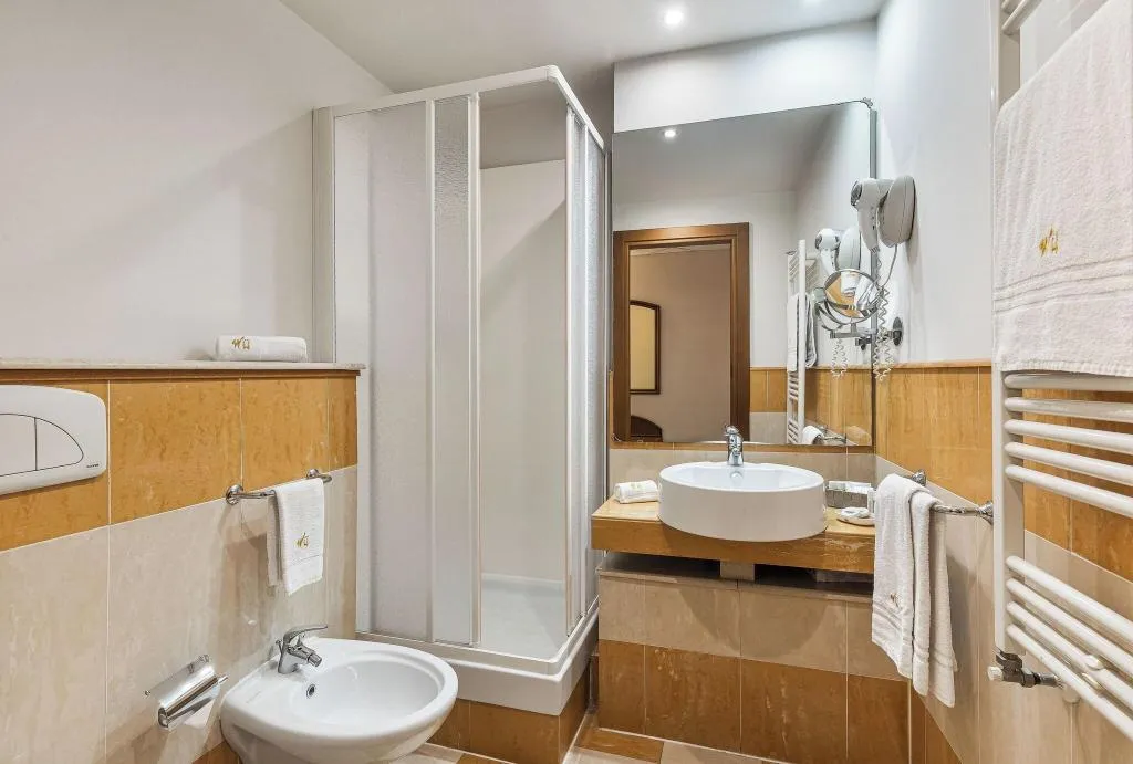 Room, Welcome Hotel, Milan