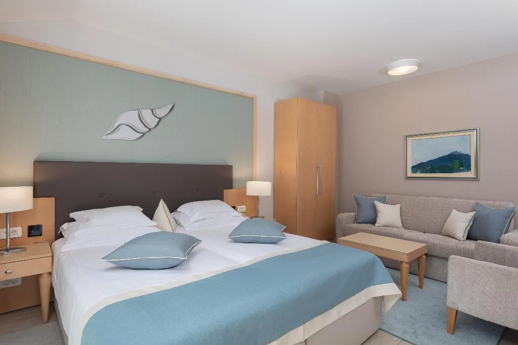 STUDIO SEA VIEW Room, Aparthotel Flora, Split