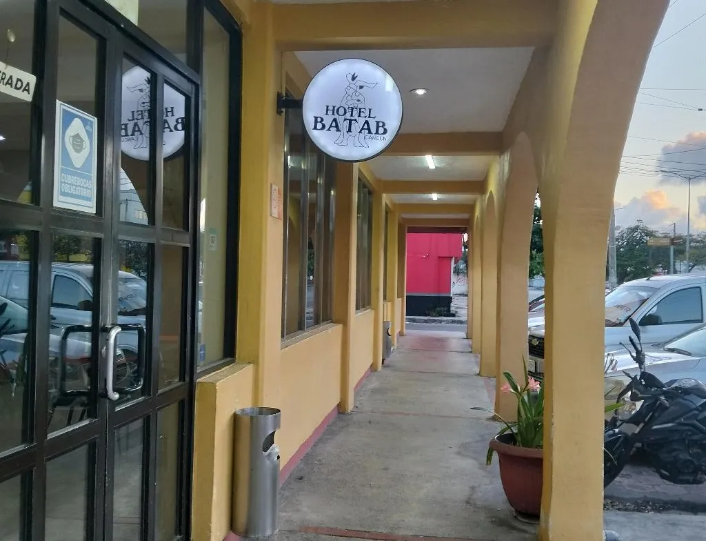 General view, Hotel Batab, Cancun Area