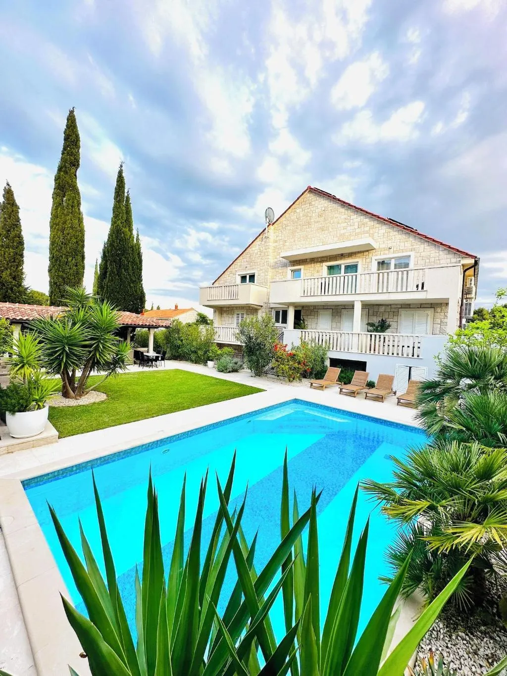 Sports and Entertainment, Villa Mediterranea, Split