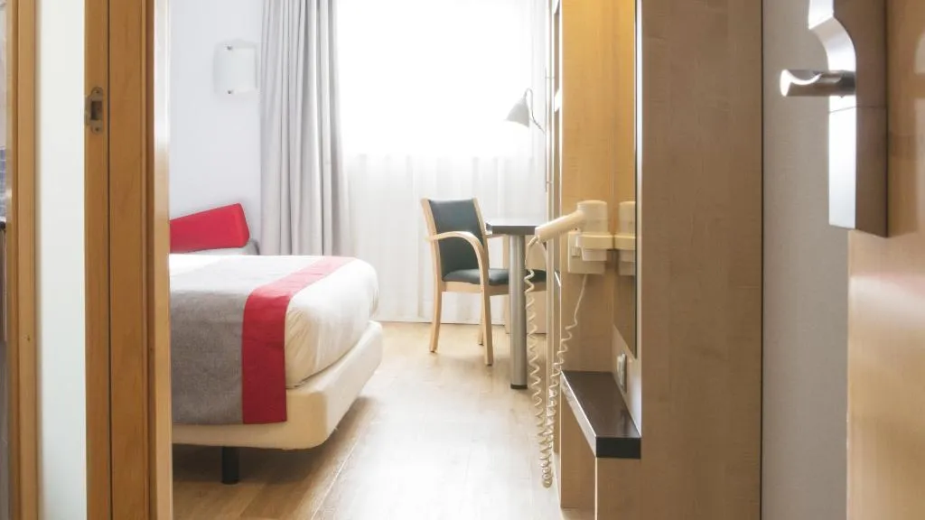 DOUBLE WITH DOUBLE BED Room, Holiday Inn Express Valencia Bonaire, Valencia