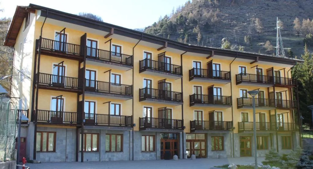 General view, Casalpina Don Barra, Milan