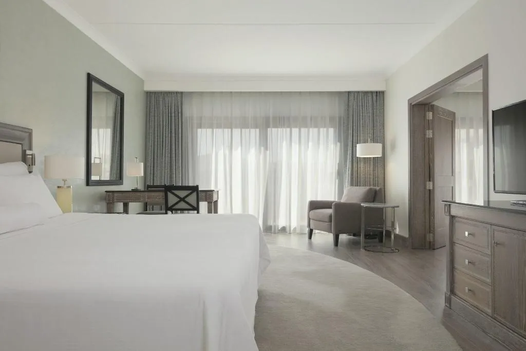 Room, Westin Dragonara Resort, Malta