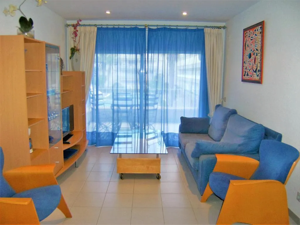 APARTMENT POOL VIEW TWO BEDROOMS Room, Illa Mar d'Or, Costa Brava