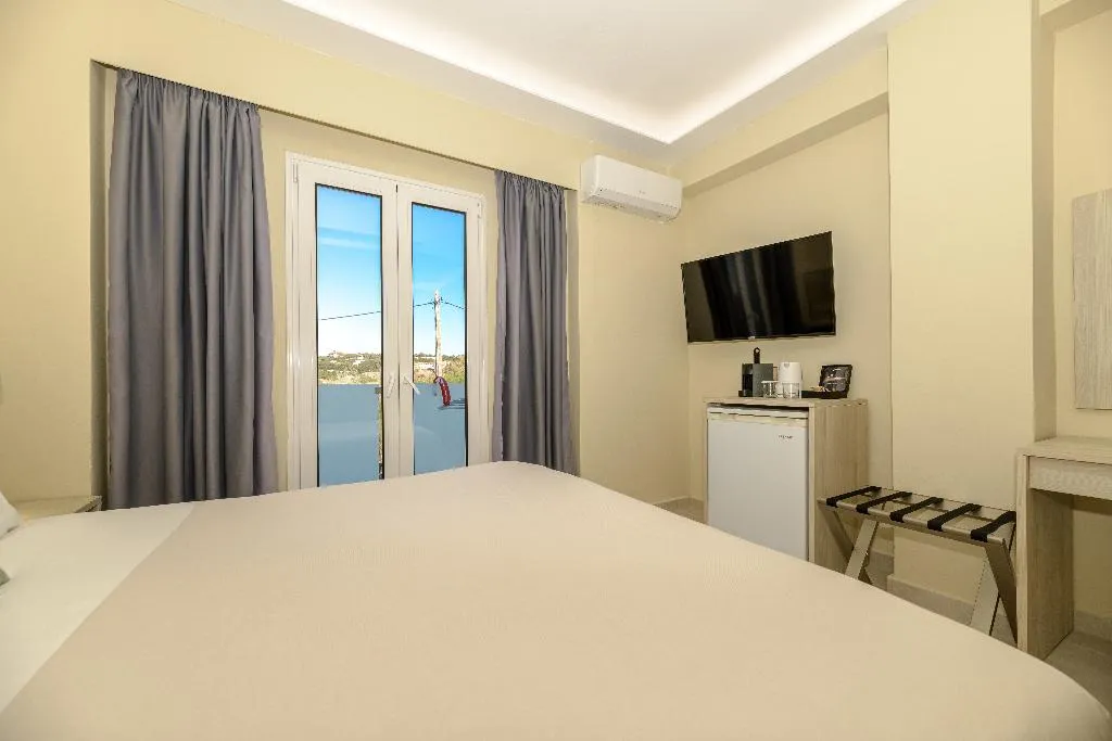 TWIN SIDE SEA VIEW WITH BALCONY Room, Iakinthos, Tsilivi Beach, Zante