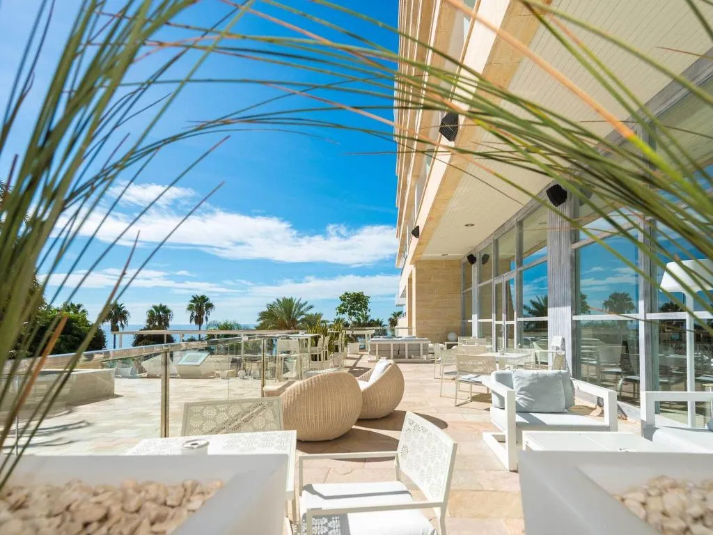 Terrace, Amàre Beach Hotel Marbella, Costa Del Sol
