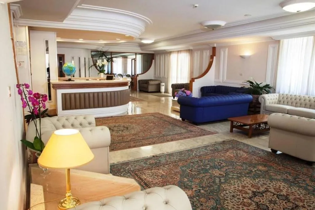 Lobby, Mondial Park Hotel, Rome