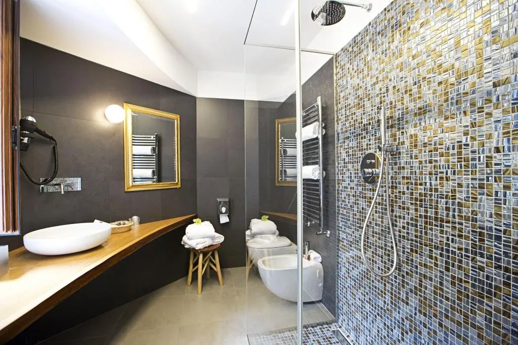 Room, Hotel Tiro A Volo, Naples