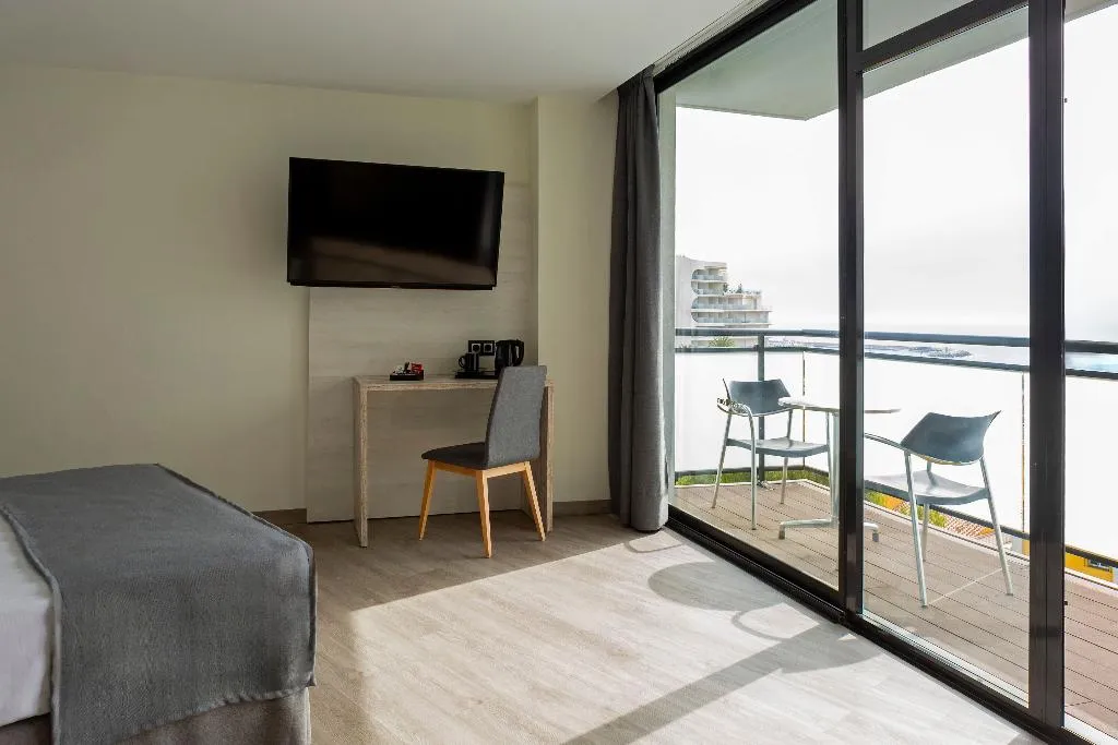 JUNIOR SUITE STANDARD Room, Medplaya Bali, Costa Del Sol