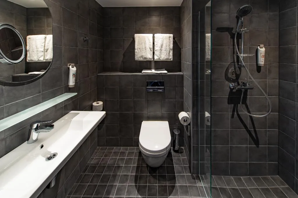 TWIN STANDARD Room, ibis Tallinn Center, Tallinn