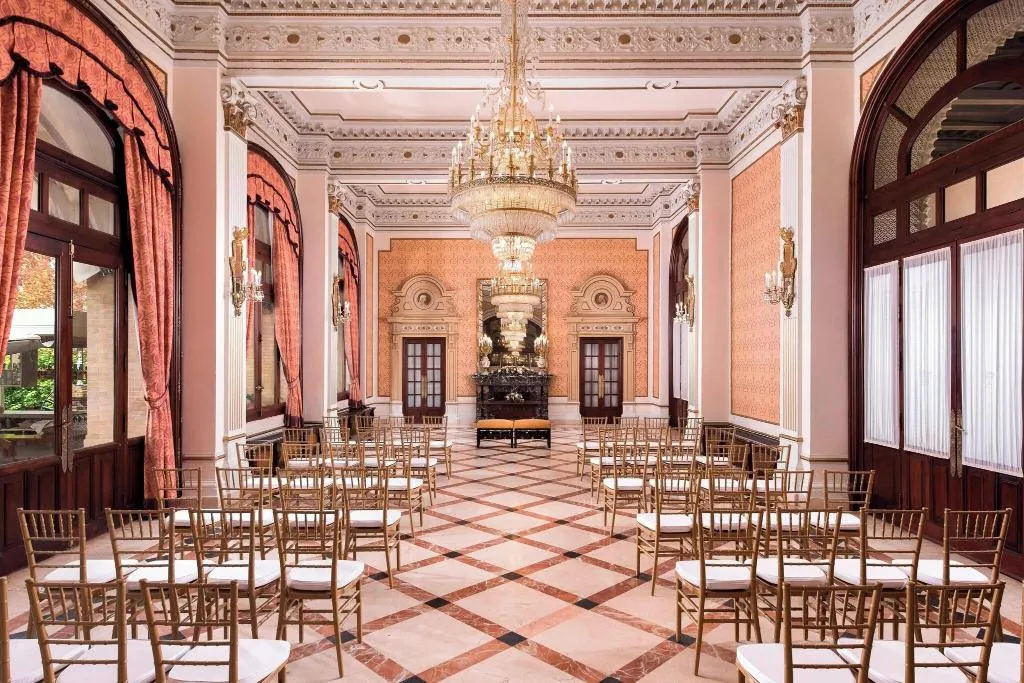 Conferences, Alfonso XIII, Seville