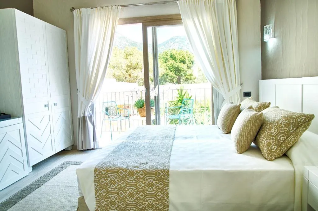 DOUBLE DELUXE Room, Eliantos Hotel and Spa, Cagliari
