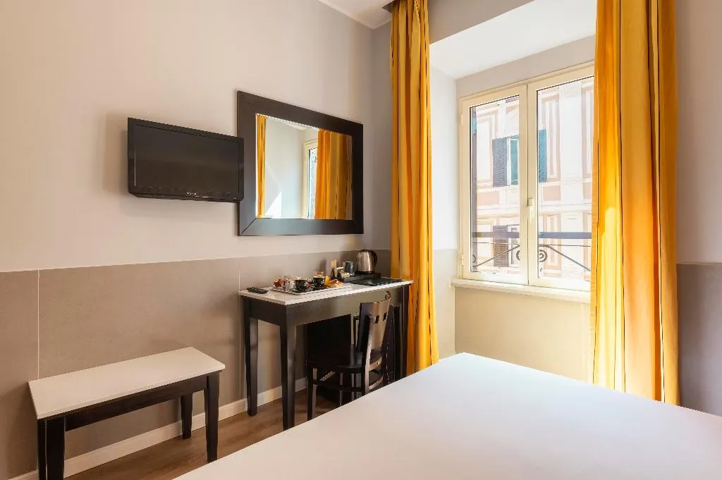 DOUBLE CLASSIC Room, Virgilio, Rome