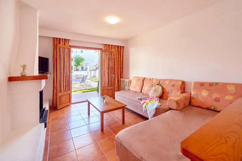 APARTMENT ONE BEDROOM Room, Gavimar Cala Gran Costa Del Sur, Majorca