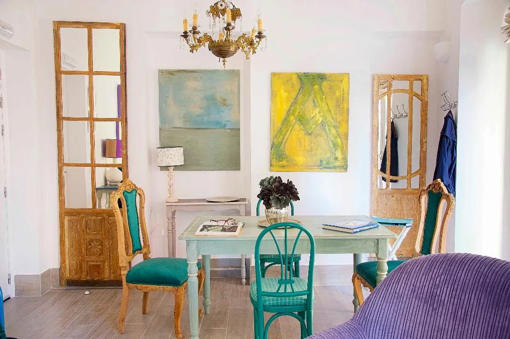APARTMENT DELUXE Room, Overland Suites Catedral Luxury Apartments, Seville
