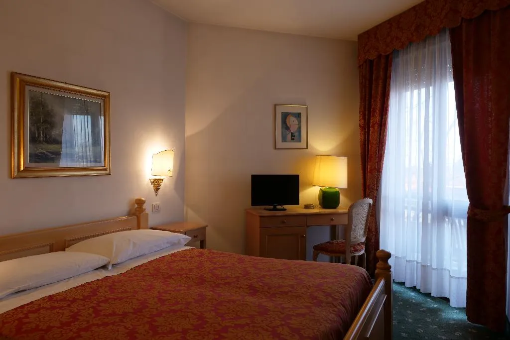Double or Twin STANDARD Room, Park Hotel Terme, Venice