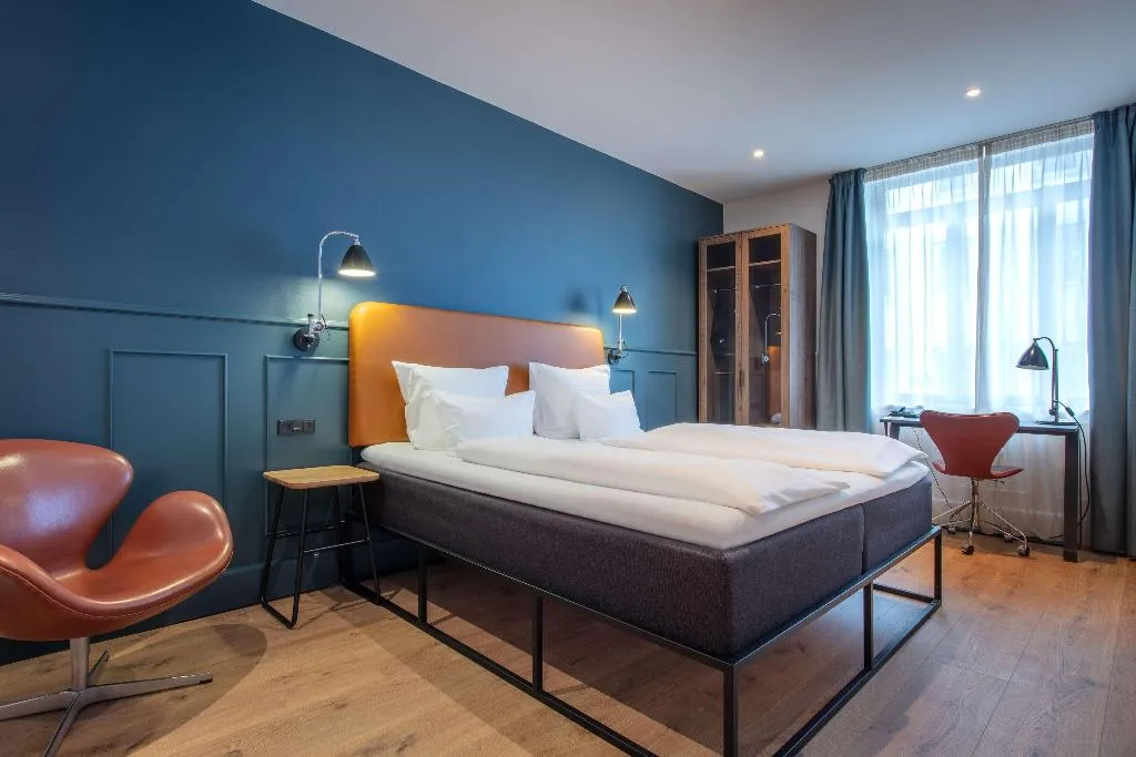 TRIPLE PREMIER Room, The Huxley Copenhagen, BW Premier Collection, Copenhagen