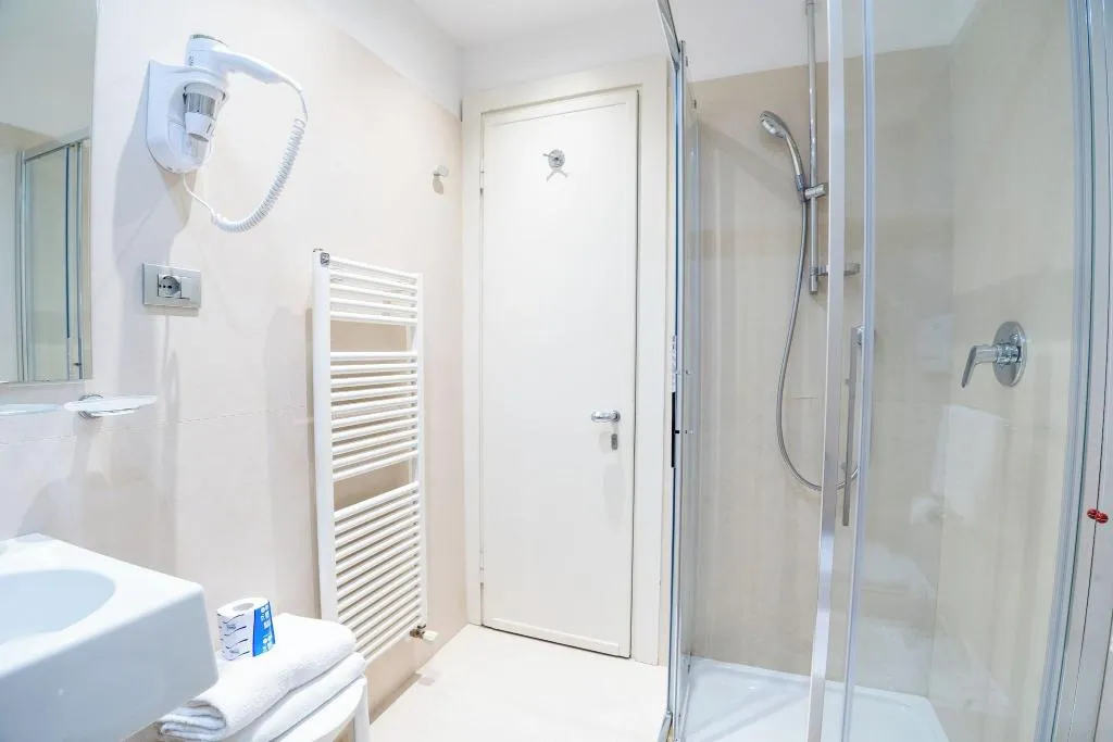TRIPLE TWO BEDS Room, Hotel Como, Milan
