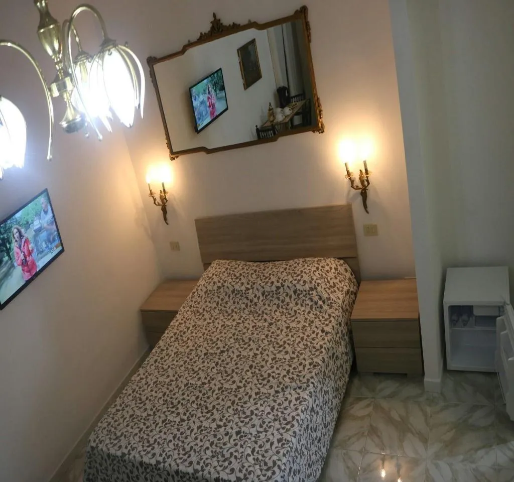 Room, B&B El Corazón de Nápoles, Naples