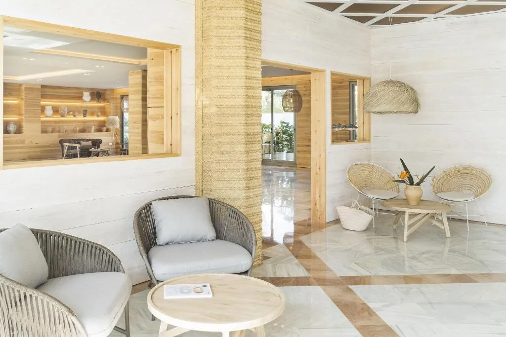 Lobby, Indalo Park, Costa Brava