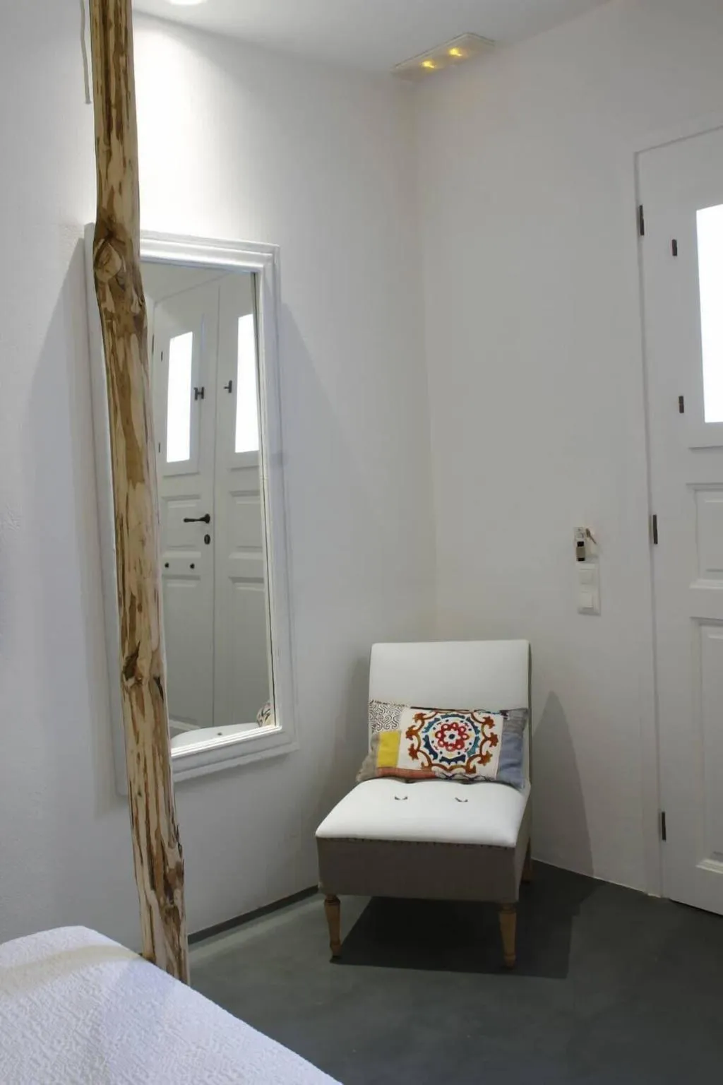 Room, Makris Beach Hotel, Santorini