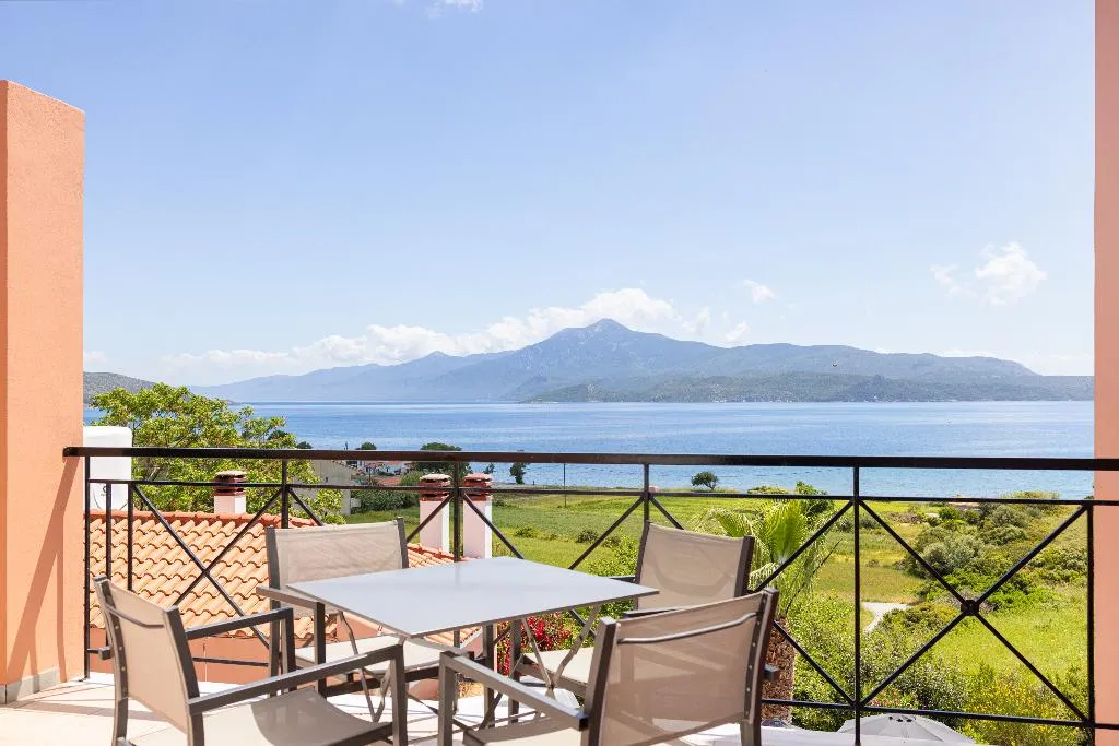 SUITE OCEAN VIEW ONE BEDROOM Room, Nisea Hotel Samos, Samos