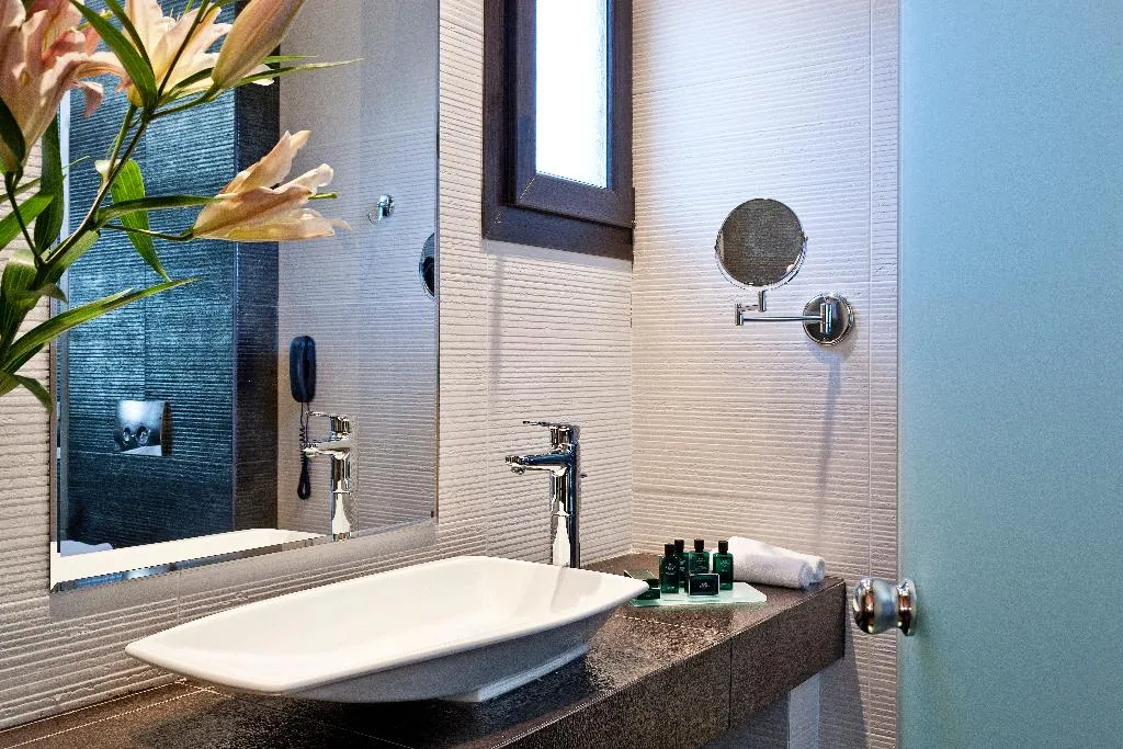 SUITE STANDARD Room, Kalavrita Canyon Hotel & Spa, Athens