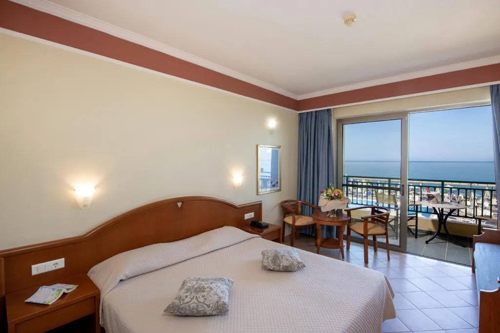 Double or Twin SEA FRONT Room, Hydramis Palace Beach Resort, Crete