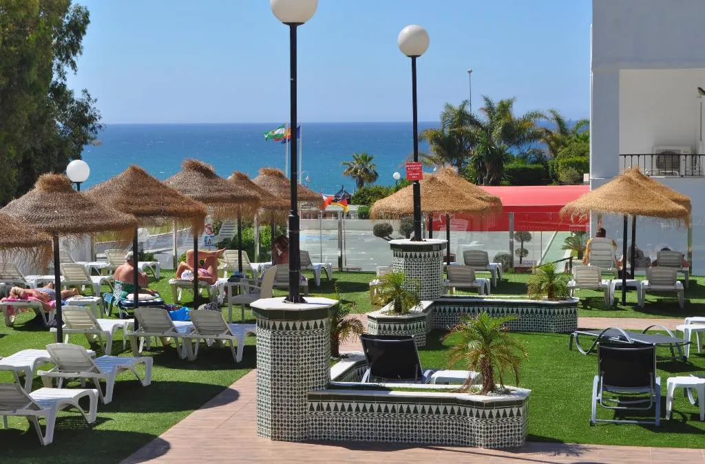 Pool, First Flatotel International, Costa Del Sol