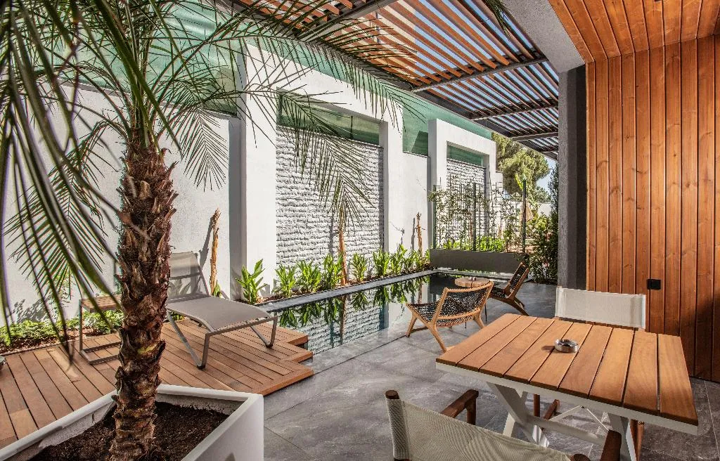 FAMILY ROOM WITH PRIVATE POOL Room, Unique Life Style Hotel, Izmir