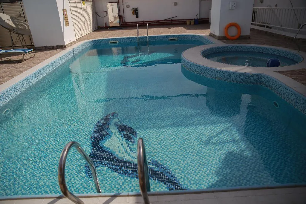 Pool, Versailles By Raviz Hotel, Dubai