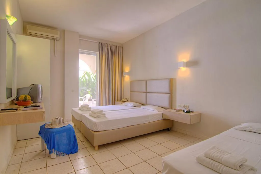 FAMILY ROOM CAPACITY 4 Room, Dimitrios Village Beach Resort, Crete