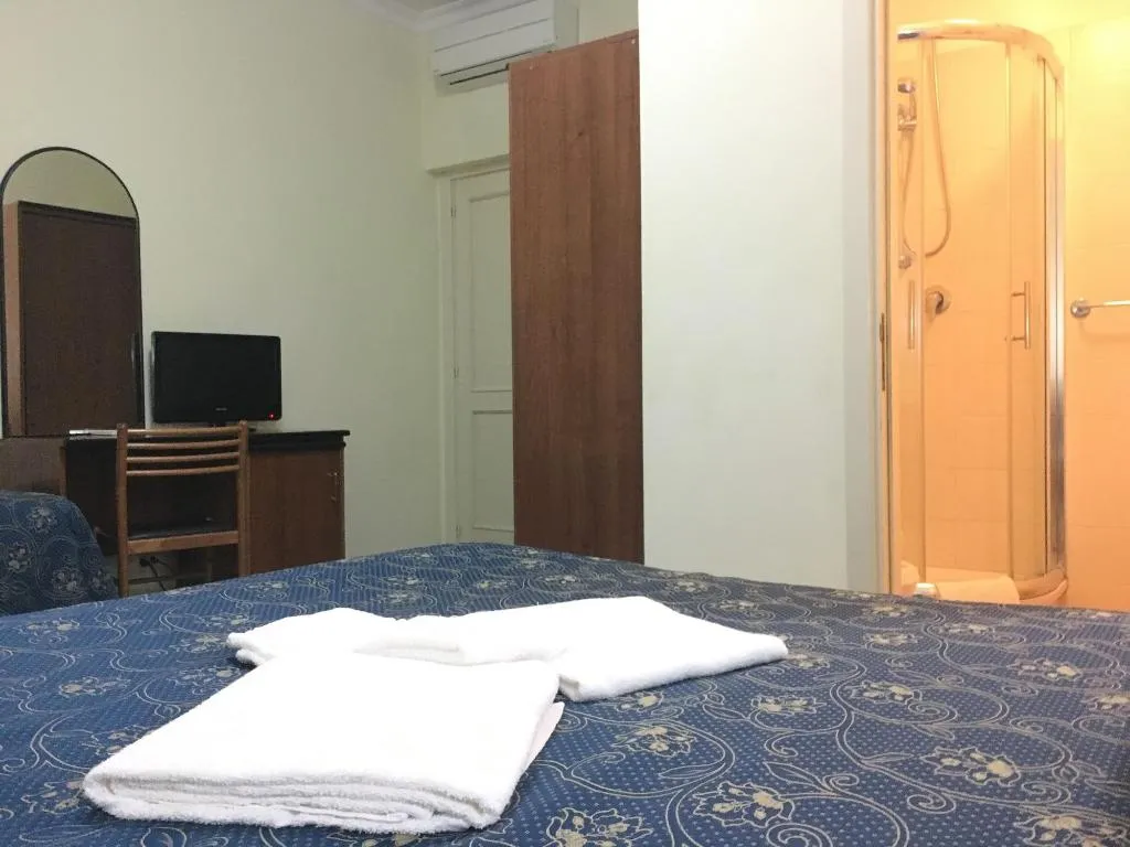Room, Hotel Positano, Naples