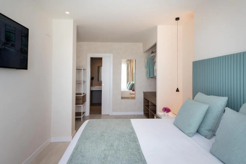 JUNIOR SUITE STANDARD Room, Eurosalou & Spa, Costa Dorada