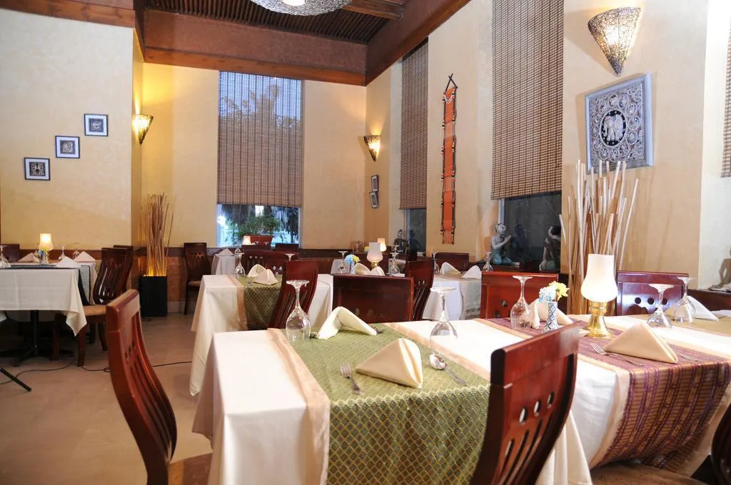 Restaurant, Grand Pyramids, Cairo