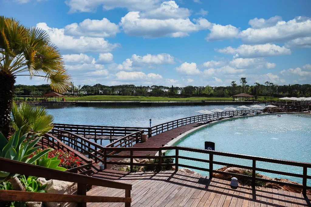 Pool, Domes Lake Residences, Algarve