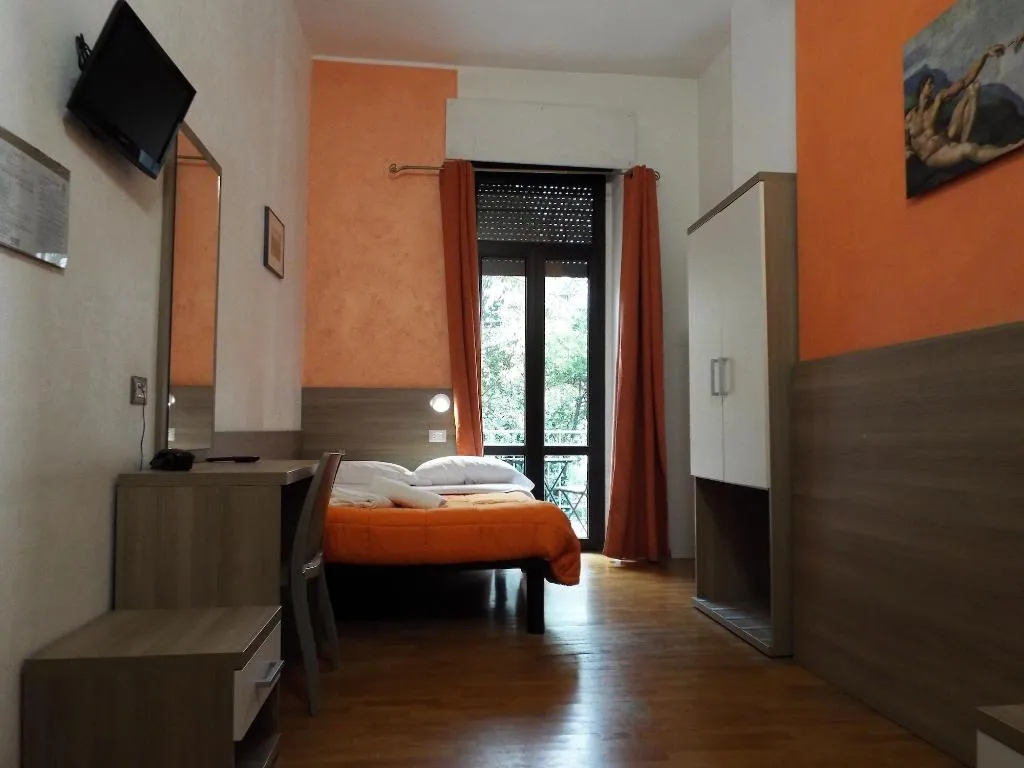 Room, Milano Hostel, Milan