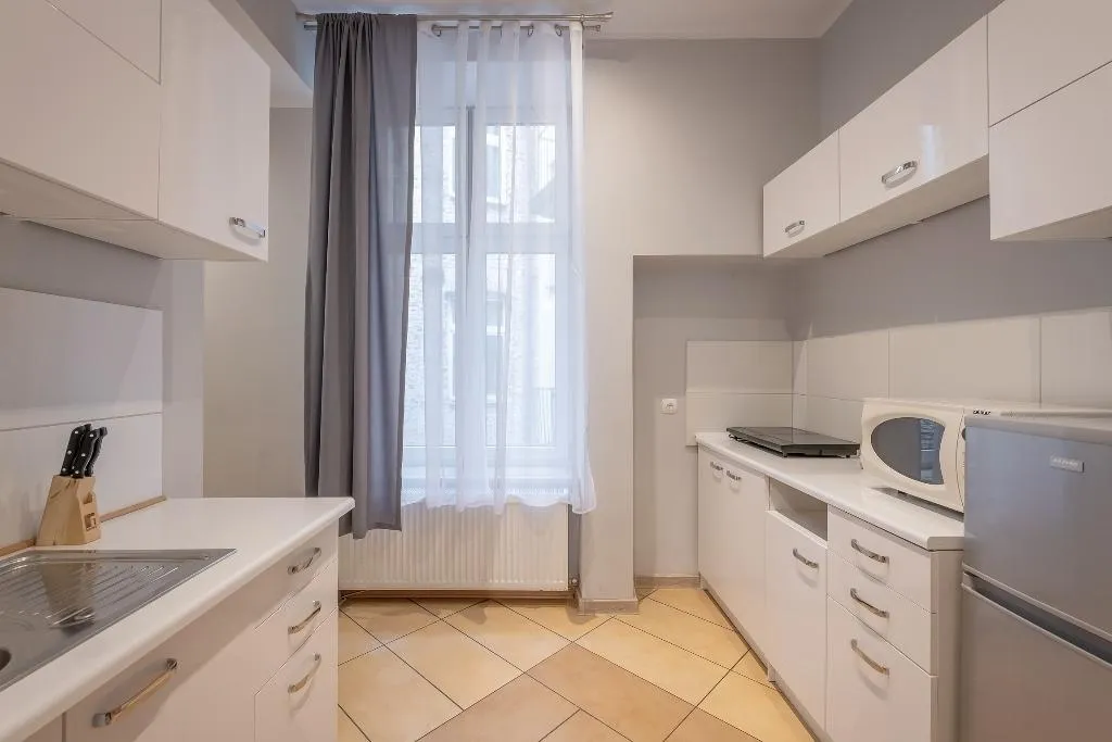 APARTMENT CAPACITY 2 Room, Queen Apartments, Krakow