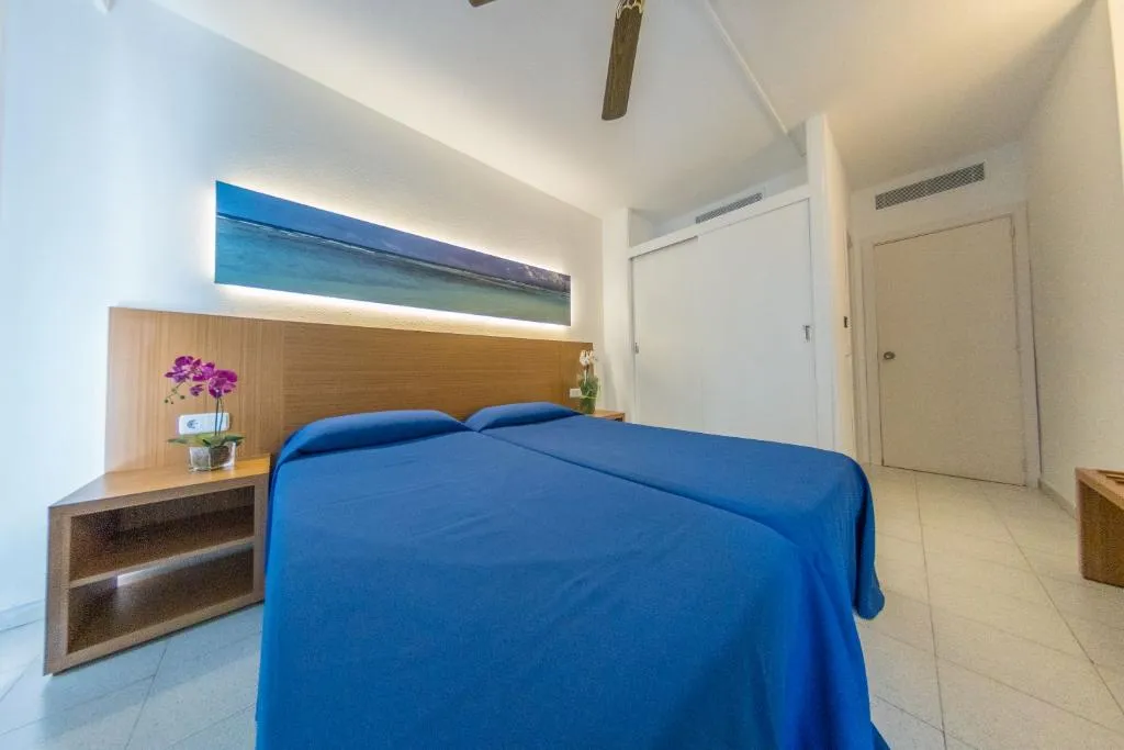 Double or Twin POOL VIEW Room, Club Cala Romani, Majorca