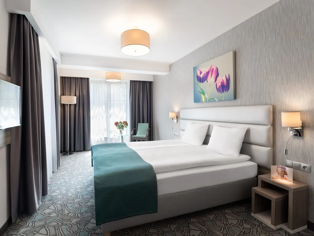 Room, Golden Tulip Krakow Kazimierz, Krakow