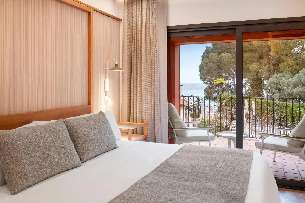 Double or Twin SEA VIEW Room, Hote Cala del Pi Beach Retreat - ADULTS ONLY, Costa Brava