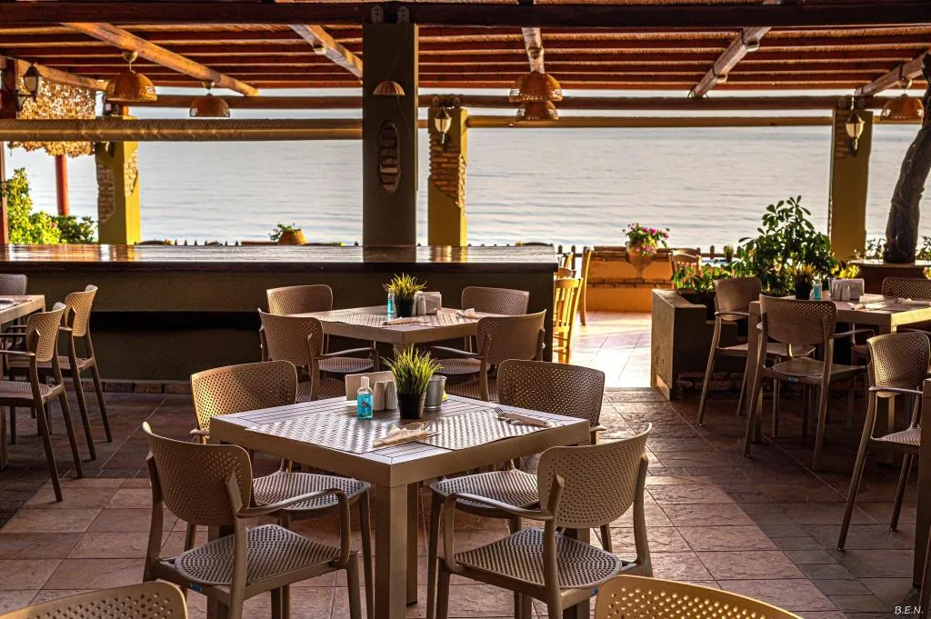 Restaurant, Castella Beach, Athens