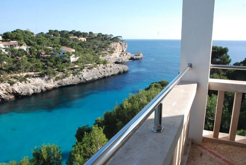 Double or Twin SEA FRONT Room, Pinos Playa Hotel, Majorca