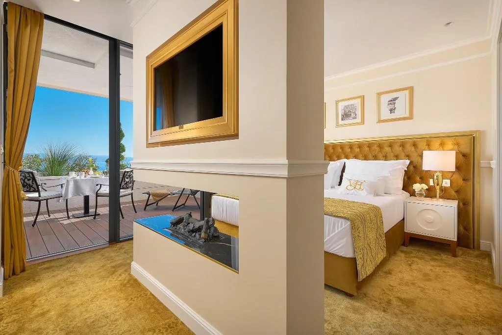 SUITE DELUXE SEA VIEW Room, Hotel Villa Harmony, Split