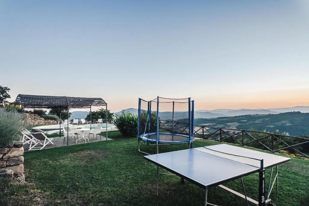Sports and Entertainment, Nikis Resort, Umbria