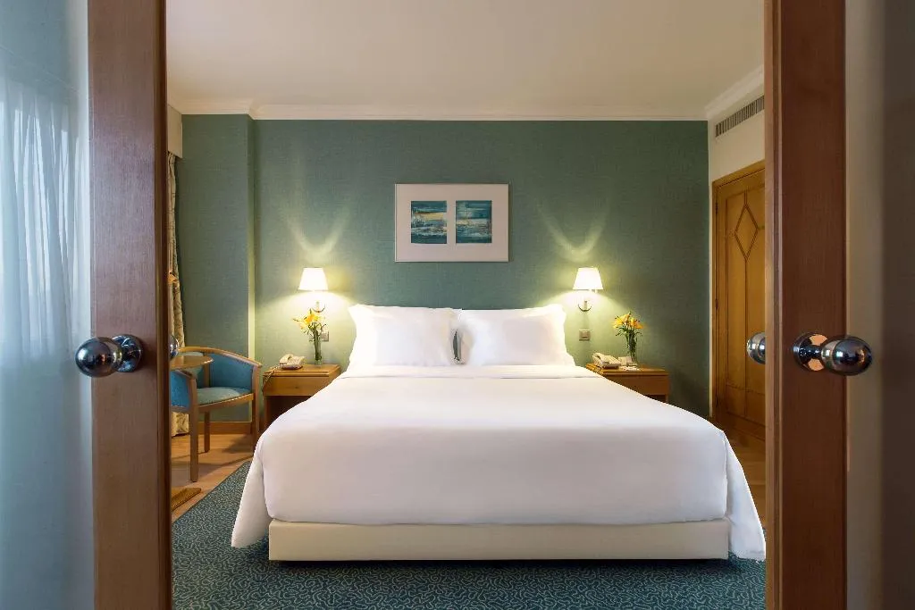Room, SANA Metropolitan, Lisbon