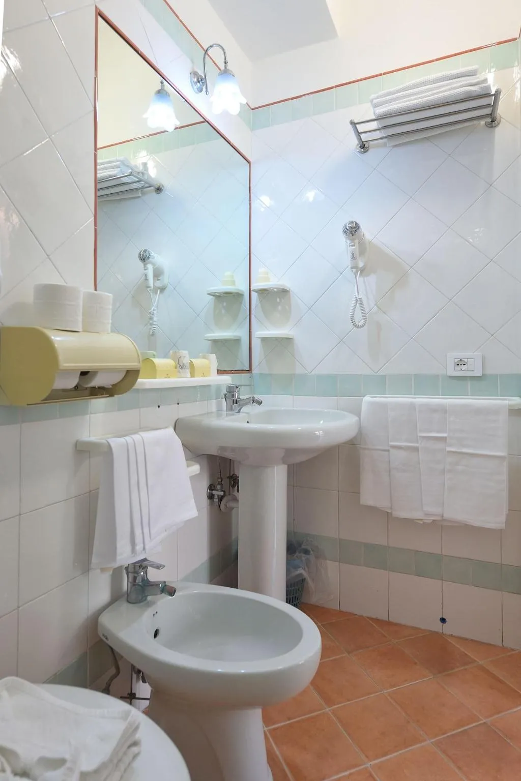 Room, Hotel Settebello, Naples