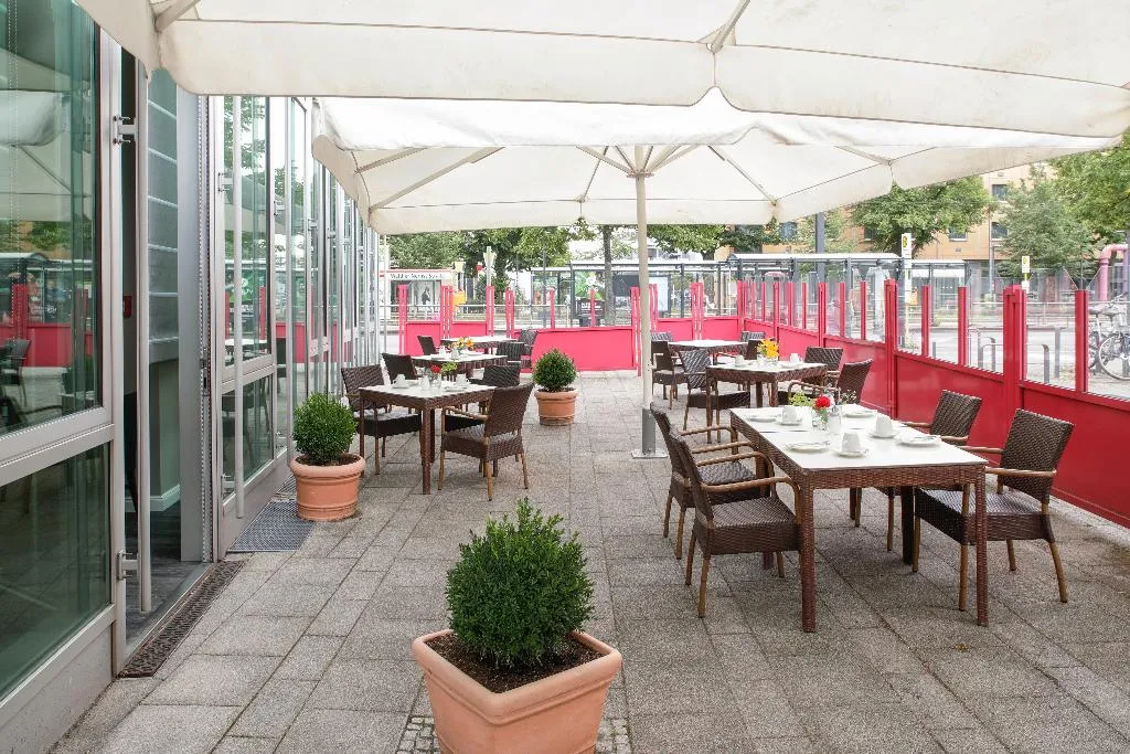 Terrace, Airporthotel Berlin Adlershof, Berlin