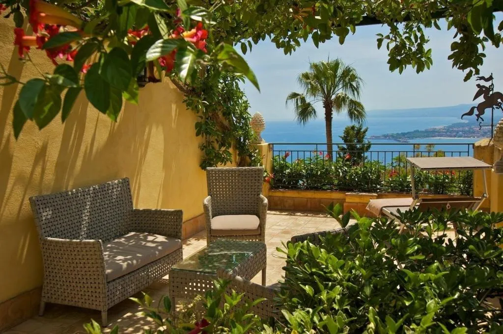 Terrace, Villa Belvedere, Taormina